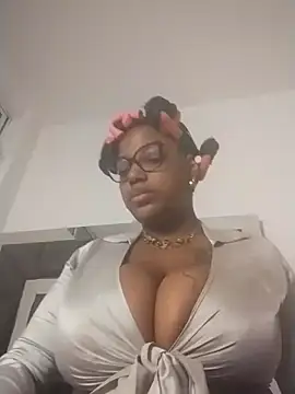 Snapshot of SheilaCoopers_ chatting on 26, 3, 2026 SheilaCoopers online show from 26, 3, 2026