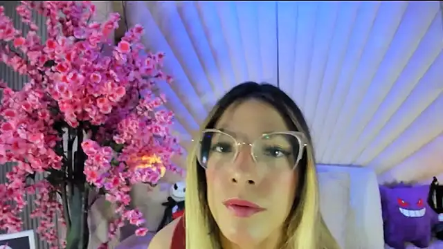 VesperVelvet online show from 25, 3, 2026