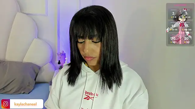 Kaylachannell online show from 4, 6, 2026