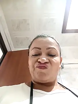 Asuna yuuky online show from 4, 3, 2026