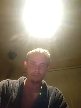 piercingpik online show from 8, 9, 2025