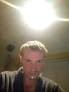 piercingpik online show from 30, 9, 2025