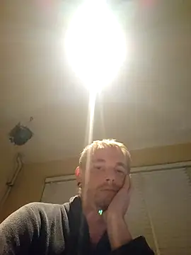 piercingpik online show from 7, 10, 2025