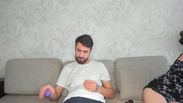 sophywhisper online show from 15, 10, 2025