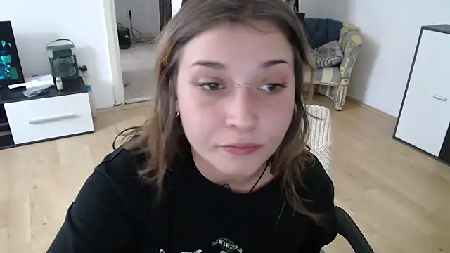 Aliens4twenty online show from 9, 10, 2025