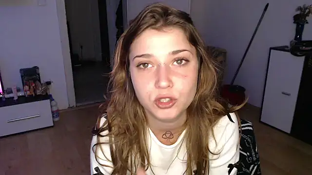 Aliens4twenty online show from 24, 10, 2025