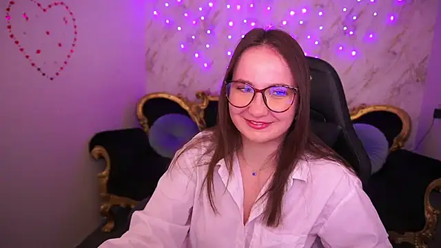 SofieBloom online show from 3, 3, 2026