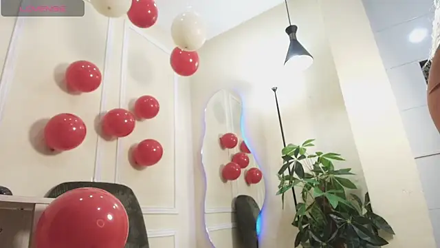 biancaa 18 online show from 20, 11, 2025