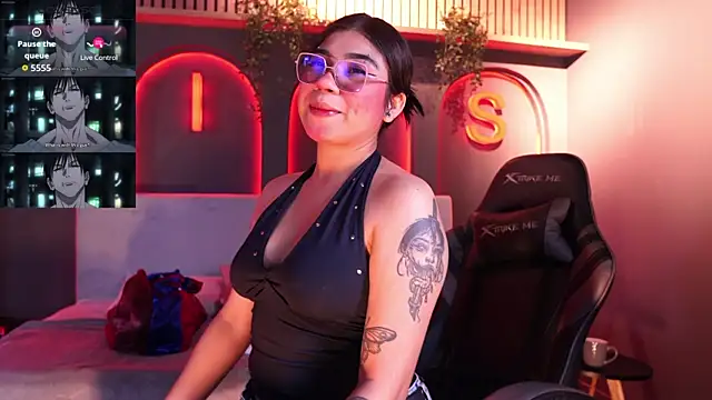 Snapshot of Roma_hells chatting on 10, 9, 2025 Roma hells online show from 10, 9, 2025