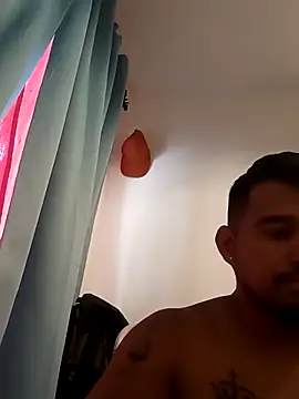 maxiiii125 online show from 2, 12, 2025