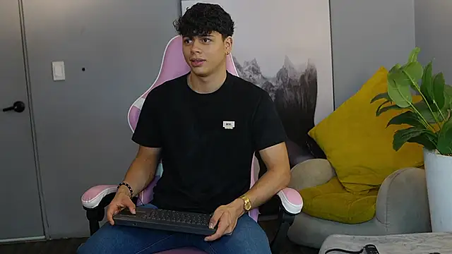 Ethan occonor online show from 18, 10, 2025