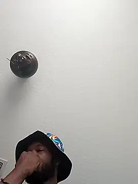 Snapshot of Kaalum561 chatting on 26, 11, 2025 Kaalum561 online show from 26, 11, 2025