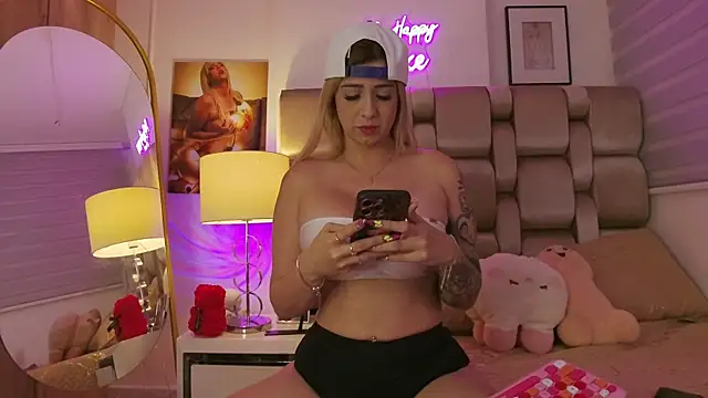 XXMILE online show from 9, 9, 2025