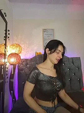 Snapshot of karol_rose chatting on 27, 11, 2025 karol rose online show from 27, 11, 2025