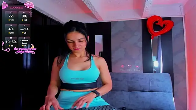 Snapshot of karol_rose chatting on 30, 11, 2025 karol rose online show from 30, 11, 2025