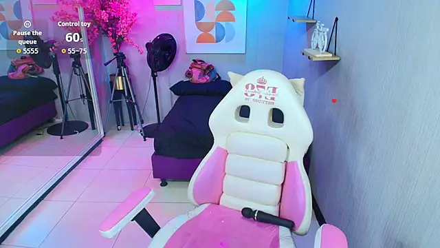 Snapshot of Maggy_t18 chatting on 25, 6, 2026 Maggy t18 online show from 25, 6, 2026