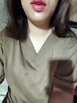 Snapshot of July_9- chatting on 10, 9, 2025 July 9- online show from 10, 9, 2025