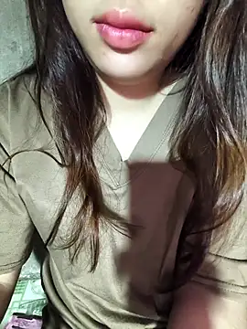 Snapshot of July_9- chatting on 19, 9, 2025 July 9- online show from 19, 9, 2025