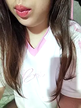 Snapshot of July_9- chatting on 20, 9, 2025 July 9- online show from 20, 9, 2025