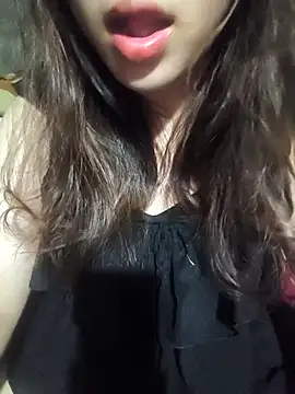 Snapshot of July_9- chatting on 24, 9, 2025 July 9- online show from 24, 9, 2025