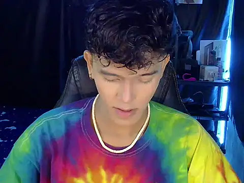 kenbigcockxx online show from 17, 4, 2026