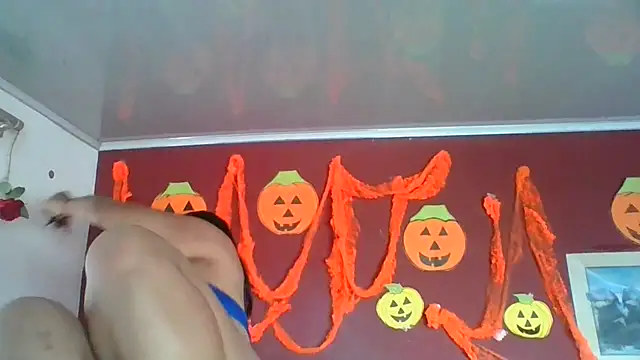 DianaOchoa  online show from 28, 10, 2025