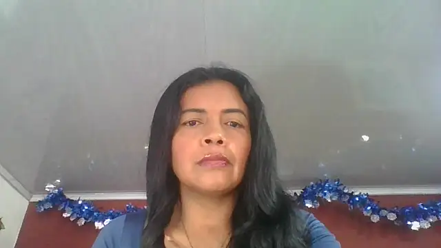 Snapshot of DianaOchoa_ chatting on 10, 2, 2026 DianaOchoa online show from 10, 2, 2026