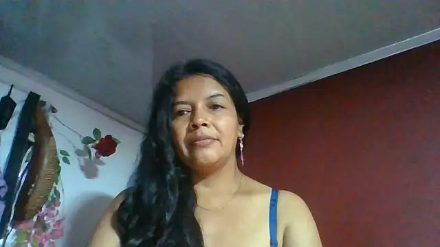 Snapshot of DianaOchoa_ chatting on 31, 5, 2026 DianaOchoa online show from 31, 5, 2026