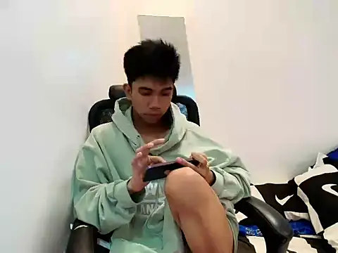 Ur pinoyhotbrix online show from 21, 11, 2025