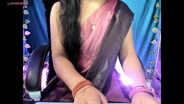 Snapshot of Forever_Love2025 chatting on 14, 9, 2025 Forever Love2025 online show from 14, 9, 2025