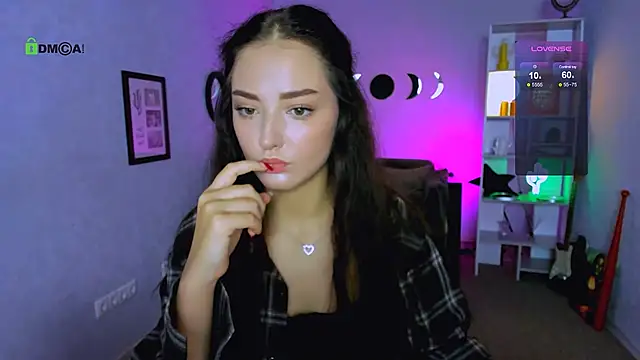 miki-niki online show from 7, 10, 2025