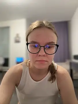  CherryBloom  online show from 25, 10, 2025