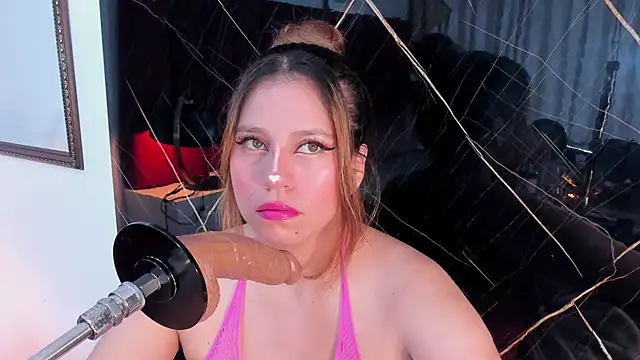 abby blond  online show from 28, 9, 2025