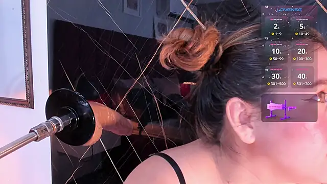 abby blond  online show from 13, 11, 2025