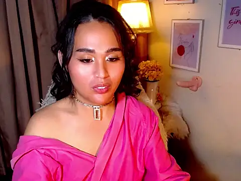 urmidnightcravingsxx online show from 5, 5, 2026