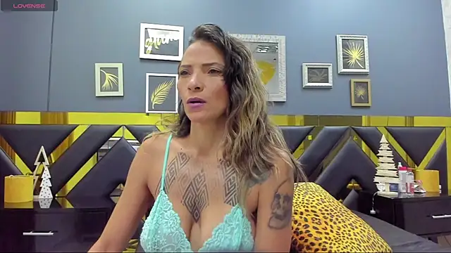 Kaya Tate online show from 7, 1, 2026