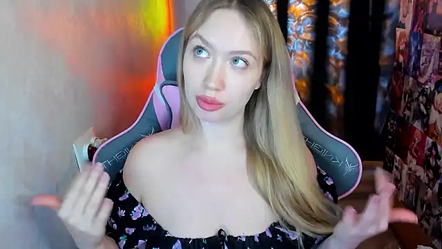 NicoleRiccii online show from 9, 1, 2026