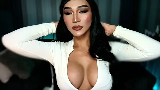 Huntress xxx online show from 28, 11, 2025