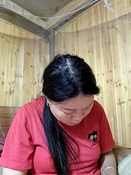 yoowwmr online show from 31, 10, 2025