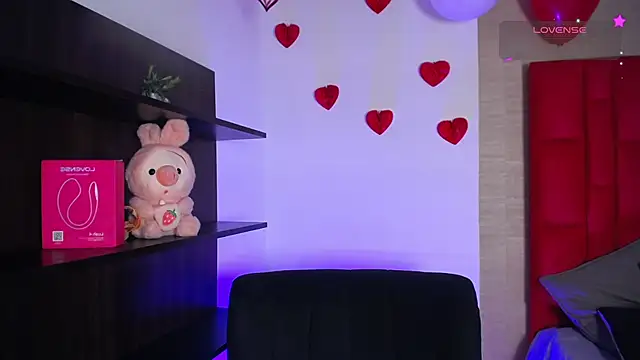 Ezra Storm online show from 14, 2, 2026