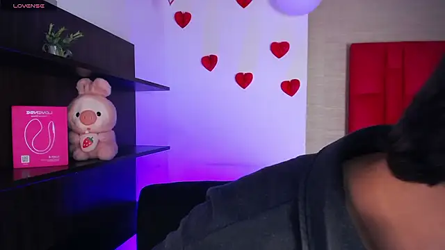 Ezra Storm online show from 17, 2, 2026