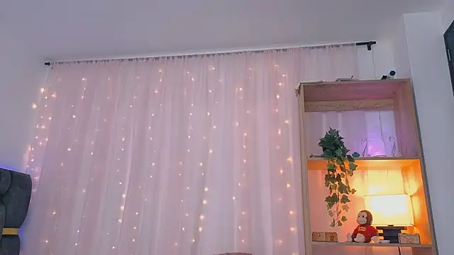 anitaglow online show from 28, 9, 2025