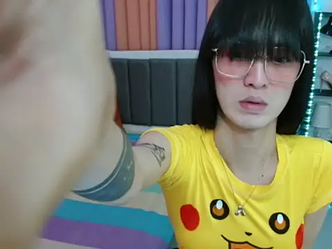 XxTsUncutAskaxX online show from 14, 10, 2025