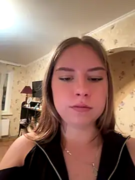 Tomyris yuki online show from 22, 11, 2025