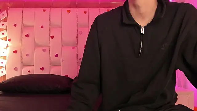 Daphne And Roger online show from 21, 2, 2026