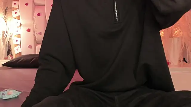 Daphne And Roger online show from 23, 2, 2026