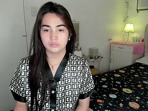 Alovelydoll nica online show from 13, 5, 2026