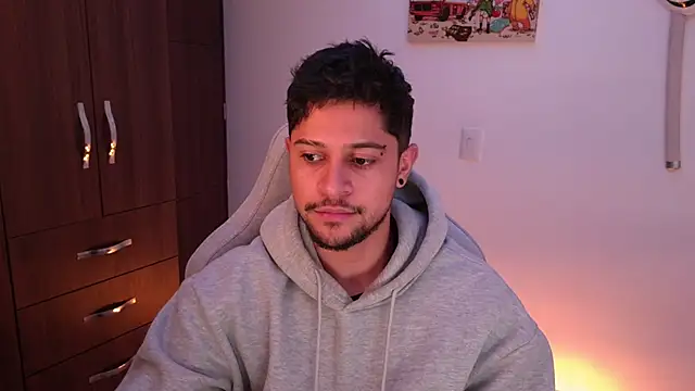 Snapshot of domsantiago_ chatting on 7, 1, 2026 domsantiago online show from 7, 1, 2026