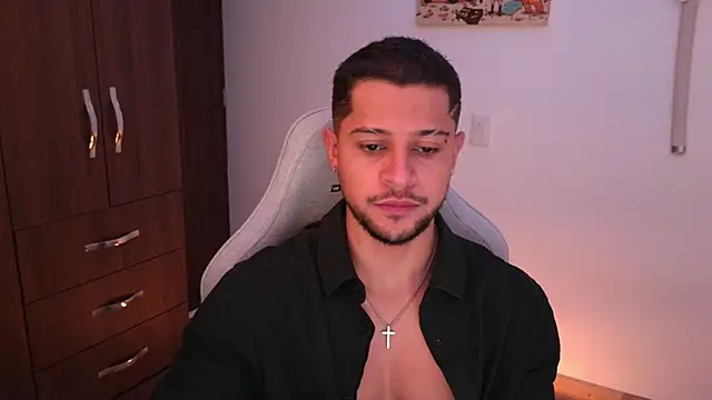 Snapshot of domsantiago_ chatting on 15, 2, 2026 domsantiago online show from 15, 2, 2026