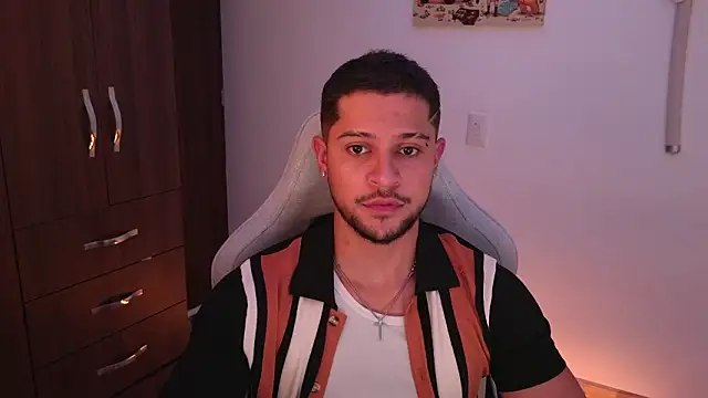 Snapshot of domsantiago_ chatting on 16, 2, 2026 domsantiago online show from 16, 2, 2026